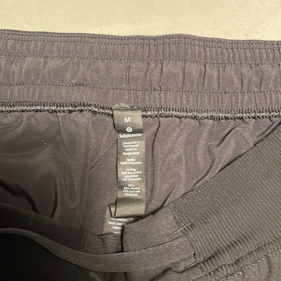 Lulu lemon abc joggers - Picture 2 of 2
